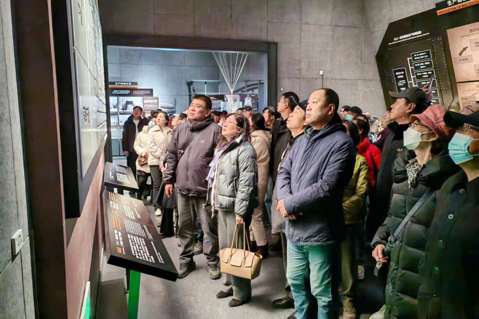 缅怀先烈志 清明祭英魂——PG电子集团所属各企业党组织开展清明节主题系列活动